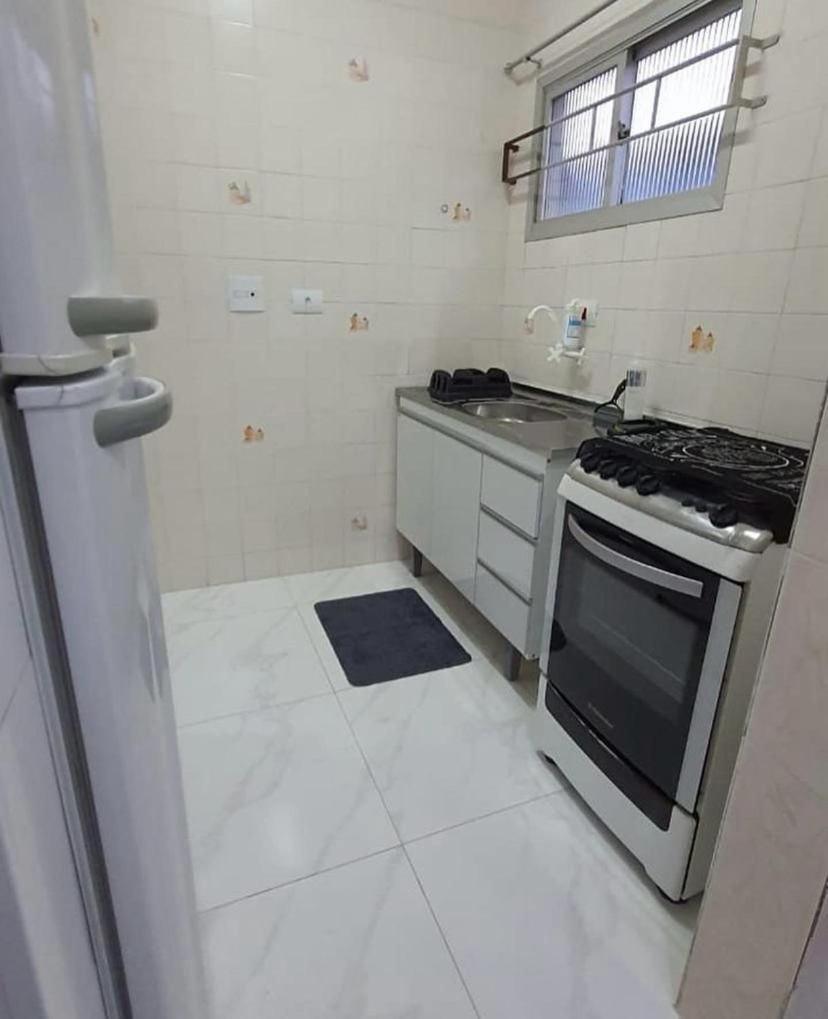 113 Canto Do Forte - 1Dorm - 200 M Da Praia E 20M Dos Bares E Restaurantes - Estacionamento Gratuito E Wi Fi , Tv A Cabo Прая Гранде Екстериор снимка